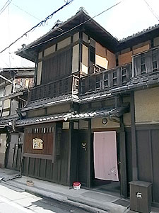 �������O�ρA�G���g�����X