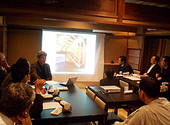 ���Z���^�[�O�V����